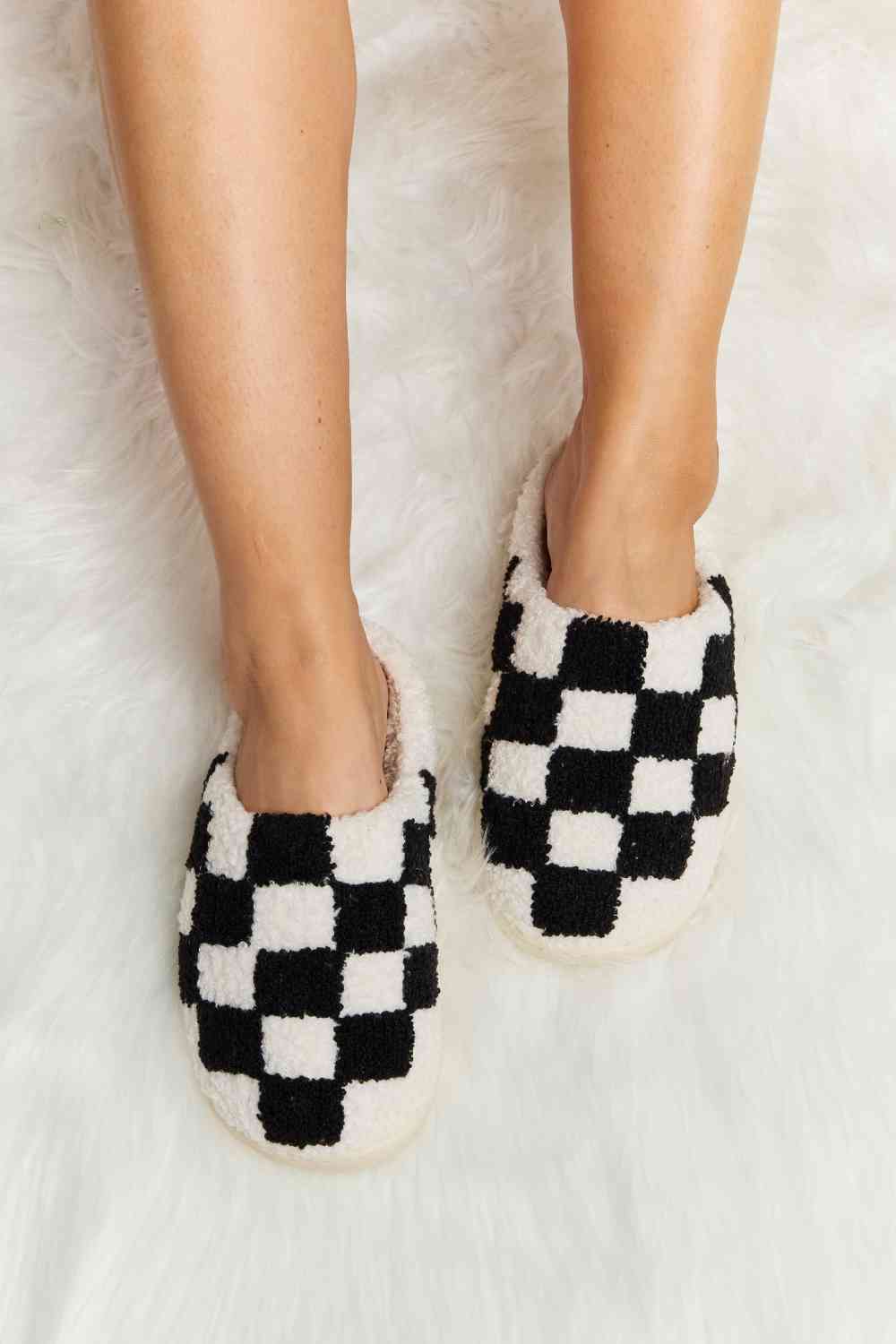 Melody Checkered Slide Slippers