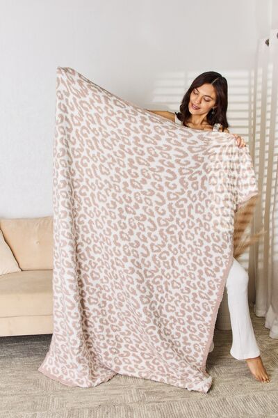 Cozy Leopard Throw Blanket