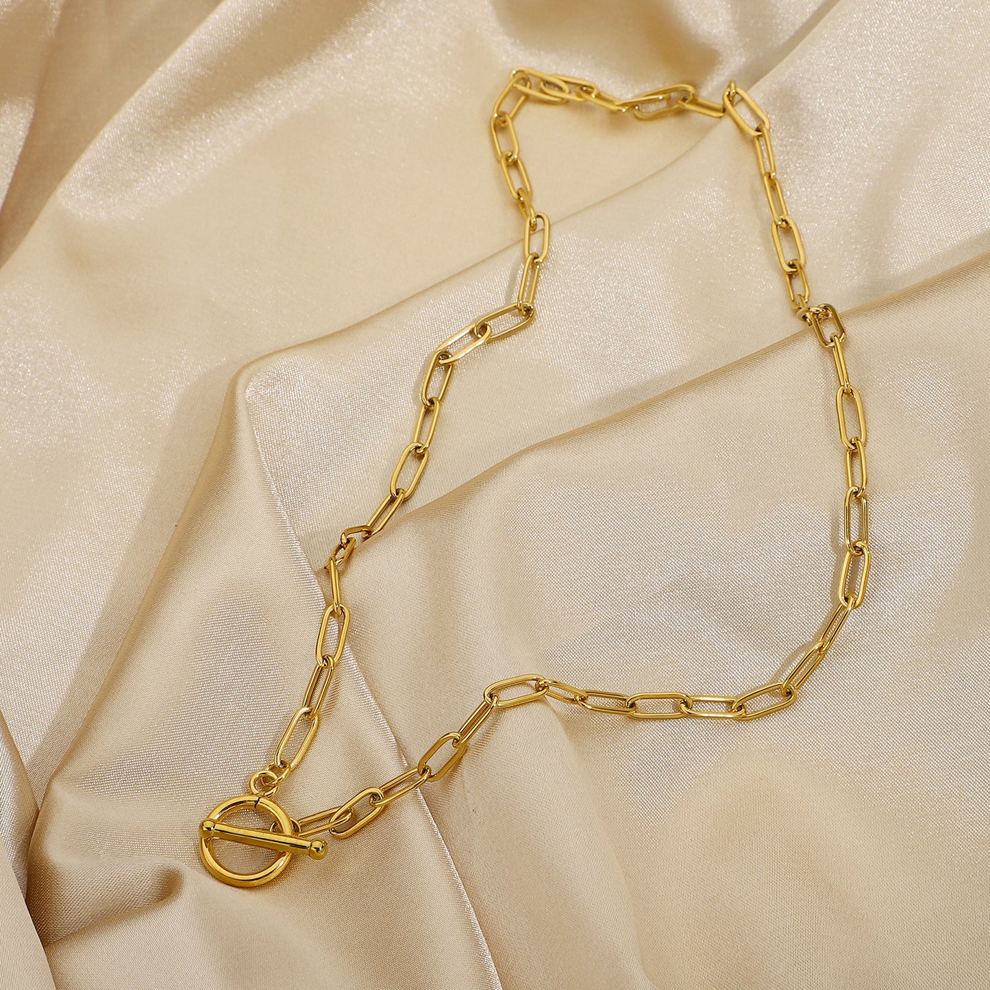 Chain Enclosure Necklace