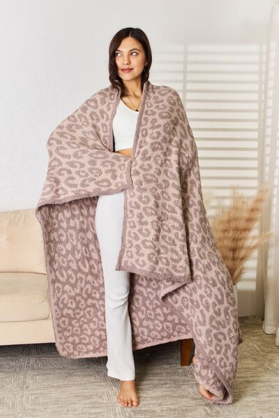 Cozy Leopard Throw Blanket